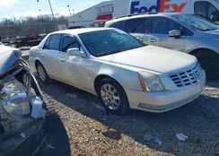 1G6KD57Y69U135840: 44227061