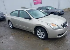 1N4AL21E49N422084: 44228380