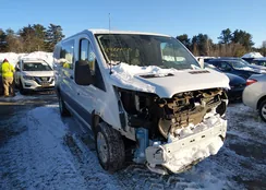 1FTYR1YM2JKB32706: 44228710