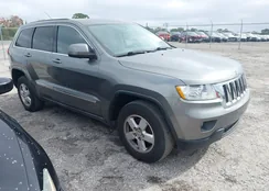 1C4RJFAG6CC174855: 44228317