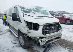 1FTYR1ZM0HKA74457: 44229222