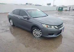 1HGCR3F89DA011033: 44230623