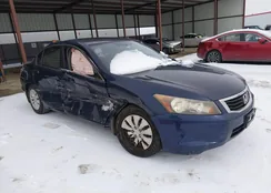 JHMCP26309C008356: 44231445