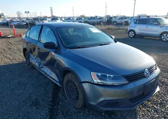 3VW2K7AJ7EM294131: 44232209