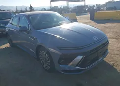 KMHL54JJ2SA105449: 44233433