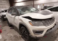 3C4NJDDB7LT177271: 44233831