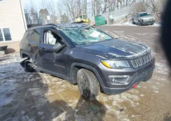 3C4NJDDB2KT775881: 44233886