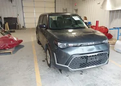 KNDJ23AU7P7204720: 44233994