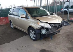 5TDKK3DC8BS088398: 44234012