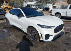 3FMTK4SE8NMA12582: 44236752