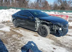 JM1GJ1W52F1183635: 44239330