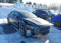 3FA6P0RUXLR100287: 44239334