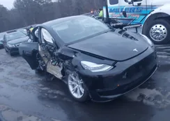 7SAYGDEE4NF441443: 44239718