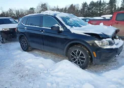 3VV2B7AX3KM194578: 44239086