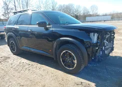 5N1DR3BD6SC257122: 44240713