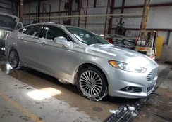 3FA6P0D98DR207553: 44241344