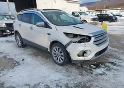 1FMCU9J97JUC21863: 44241169