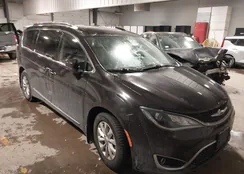 2C4RC1BG1KR570662: 44243642