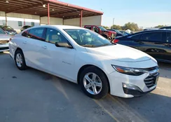 1G1ZB5ST6KF190708: 44244111