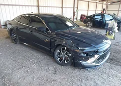 KMHL64JA3RA352812: 44244166