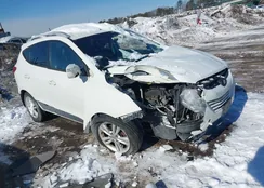 KM8JUCAC0CU396071: 44245314