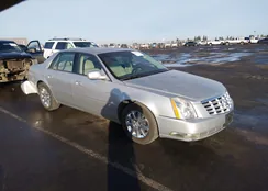 1G6KH5E64BU134715: 44245470