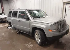 1C4NJRFB0HD174428: 44246708