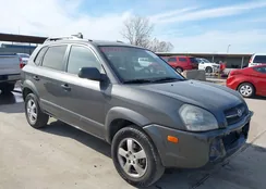 KM8JM12B87U584868: 44247737