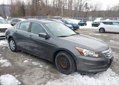 1HGCP2F37CA079270: 44246855