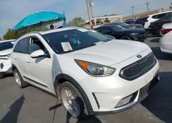 KNDCE3LC9K5216229: 44247887