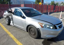 1HGCP2F37AA103547: 44249493