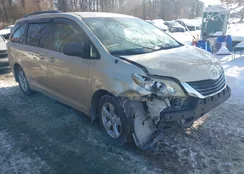 5TDKK3DC5CS262851: 44249214