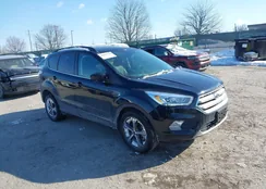 1FMCU9HD1JUC26034: 44250437