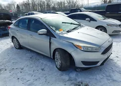 1FADP3F21GL320840: 44250032