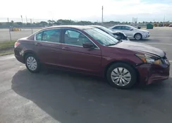 1HGCP2F38BA088090: 44251432