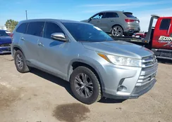 5TDZZRFH9KS361371: 44251452