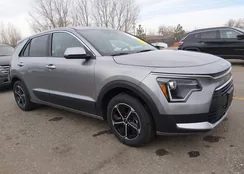 KNDCP3LE4S5310031: 44253878