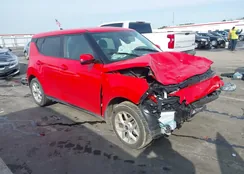 KNDJ23AU6S7253254: 44255185