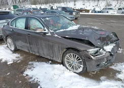 WBA3B9G57FNR93986: 44256756