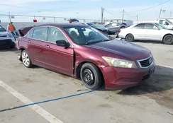 1HGCP2F45AA113843: 44256071