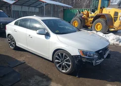 YV149MFM5F1333168: 44258553