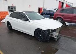 WBA8A3C5XGK689274: 44259683