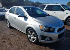 1G1JE5SH9C4167243: 44260129