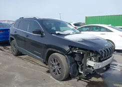 1C4PJLCB1GW376806: 44260349