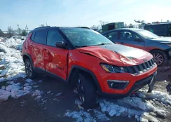 3C4NJDDB5JT129782: 44260670