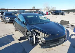 5YJ3E1EB7NF164806: 44261126