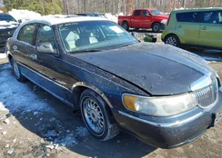 1LNHM81W7YY797025: 44262544