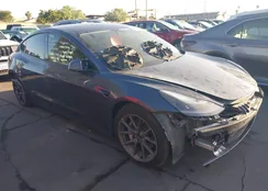 5YJ3E1EB1MF938451: 44262944