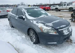 1HGCP2F36CA075310: 44264120