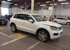 WVGEK9BPXCD009120: 44266564